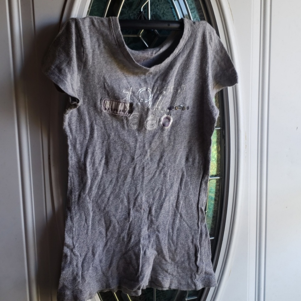 Aeropostale juniors small and Tall tapered fit tsh